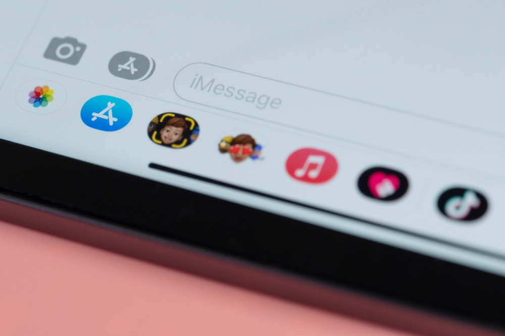 monitoring texts on iPhone